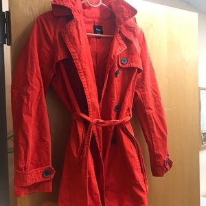 Gap coral trench coat